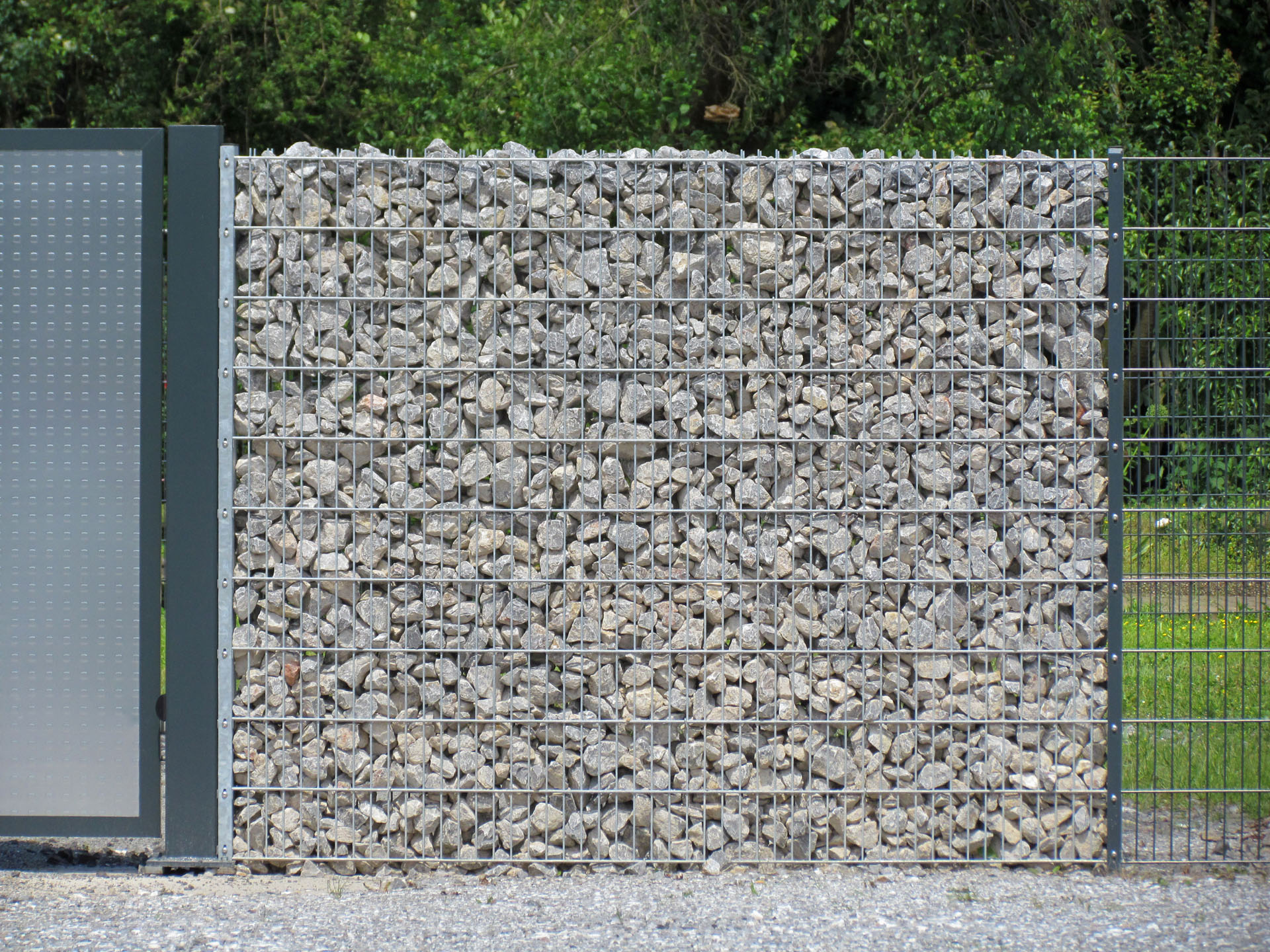 Limestone landscaping applications
